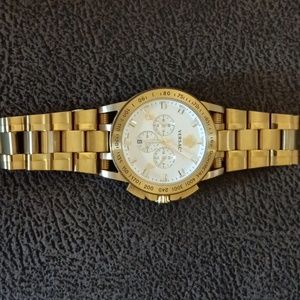 Special edition Gold Versace watch
